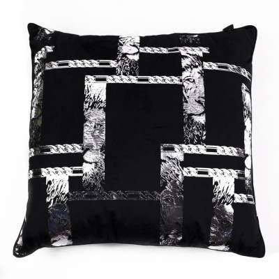 Poszewka KING OF CHIC 45x45 czarno srebrny